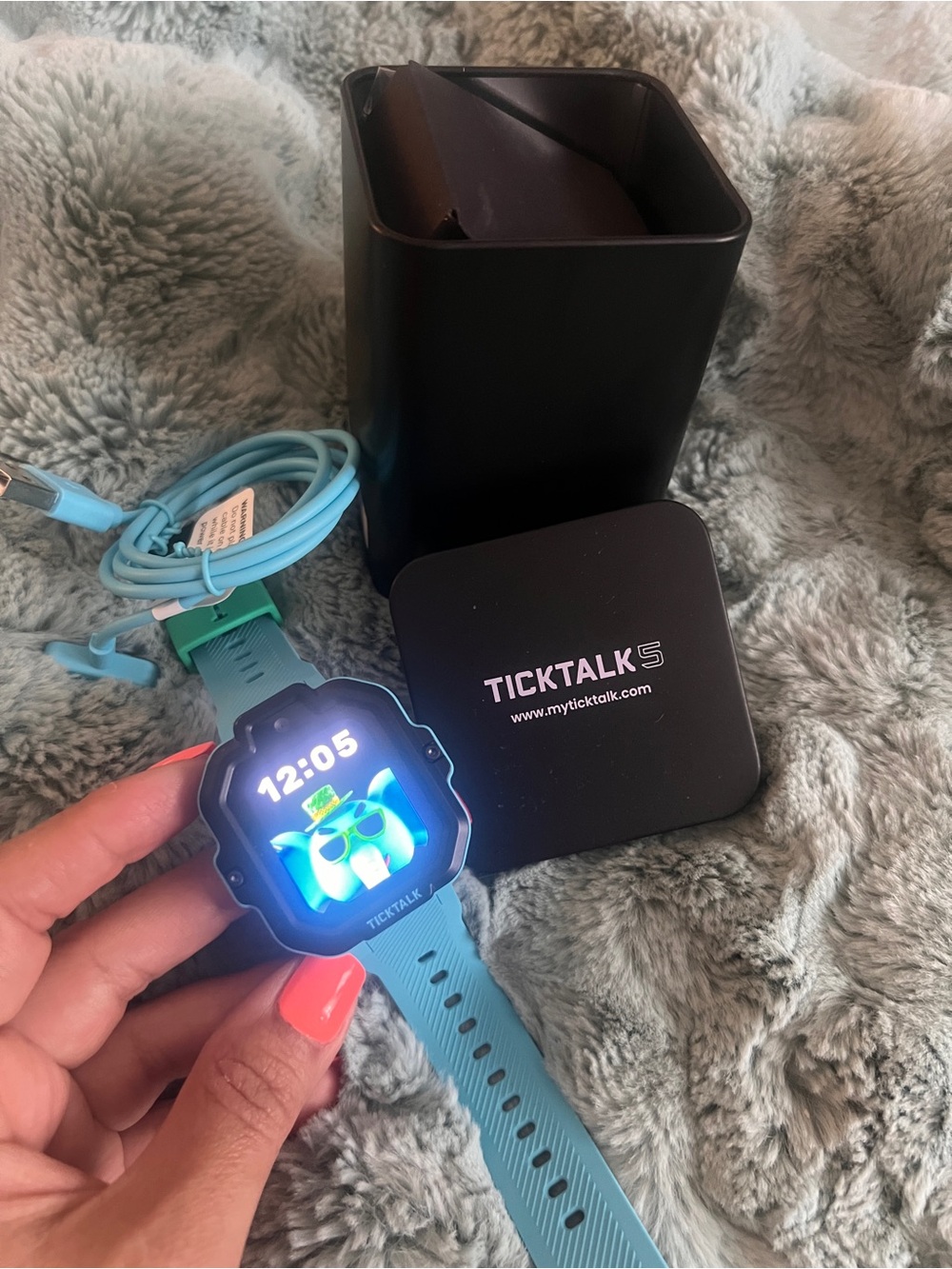 Kids Smartwatch in Teal — Calling, Messaging & GPS